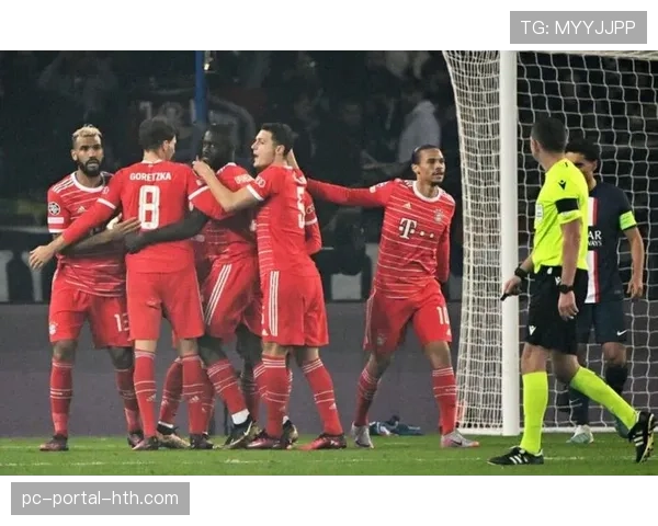 战术板:解析里昂如何通过高压逼抢创造射门机会 战术板:解析里昂如何通过高压逼抢创造射门机会