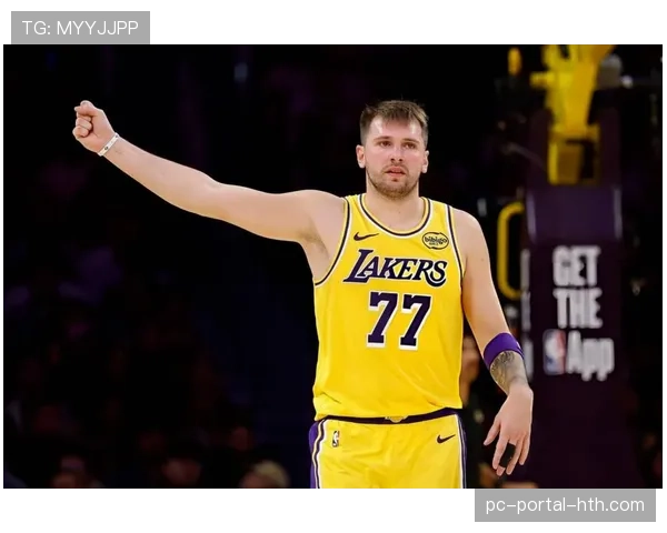 东契奇荣获得分王后欧洲疗伤，社交媒体晒出赛季海报